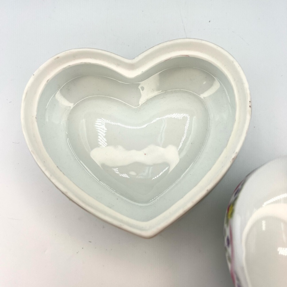 Berman & Anderson Heart Shaped Porcelain Rose Music Box Vintage 1979 Working - Picture 5 of 10